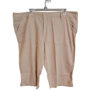 Plus size capri pants